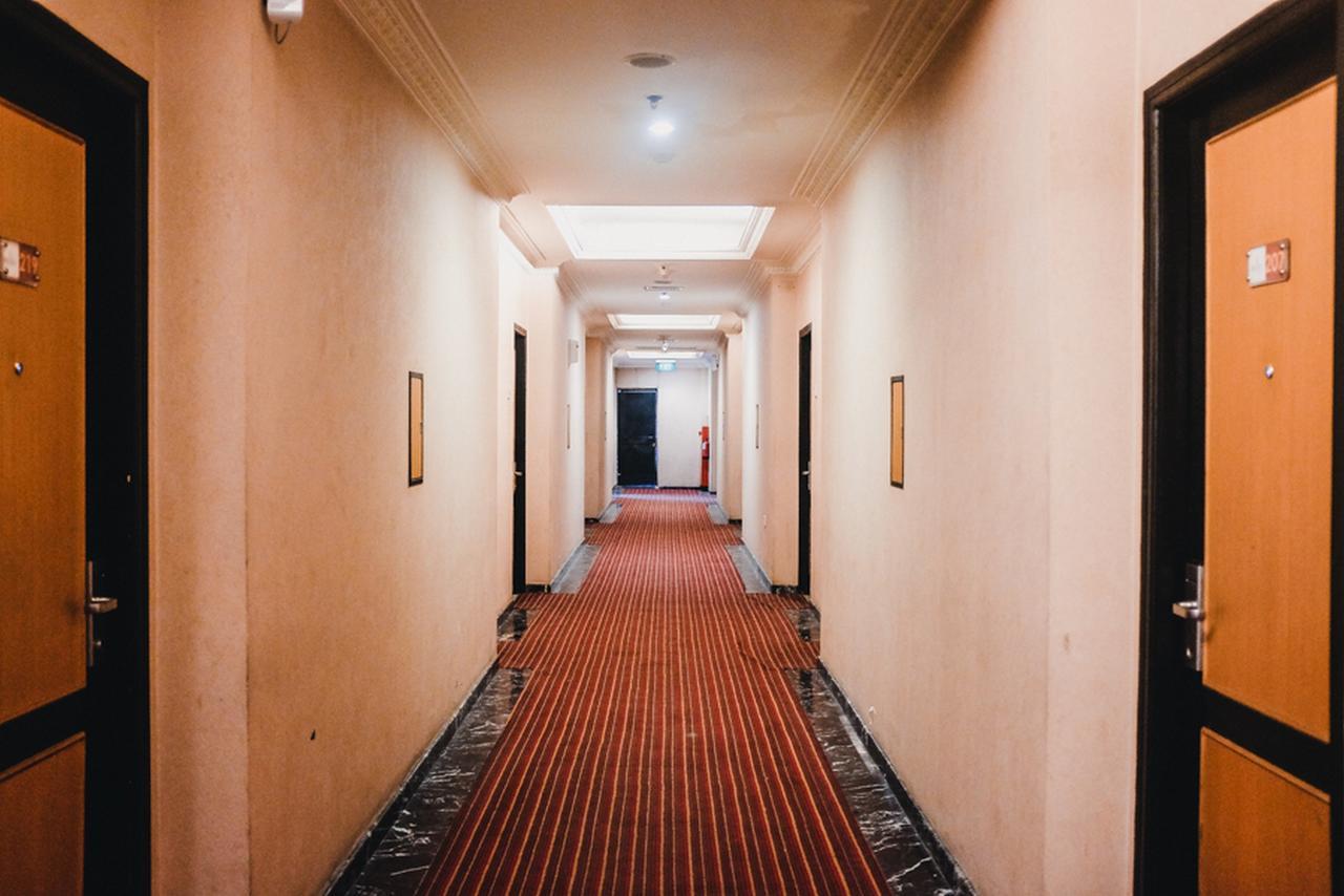 Hotel Reddoorz Premium @Jalan Jendral Sudirman Palembang Exterior foto